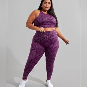 VGUC Buff Bunny Leggings